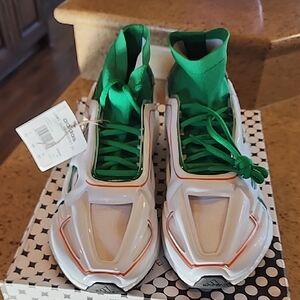 NEW IN BOX WOMENS STELLA McCARTNEY aSMC ULTRABOOST 22 ELEVATE RUNNING SHOE 9.5.